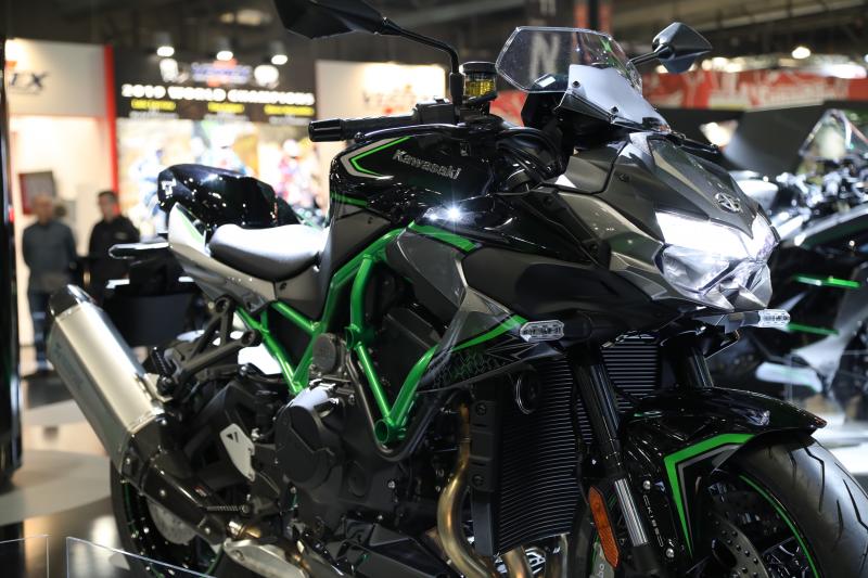  - Kawasaki Z H2 | Nos photos du roadster de 200ch à l'EICMA 2019